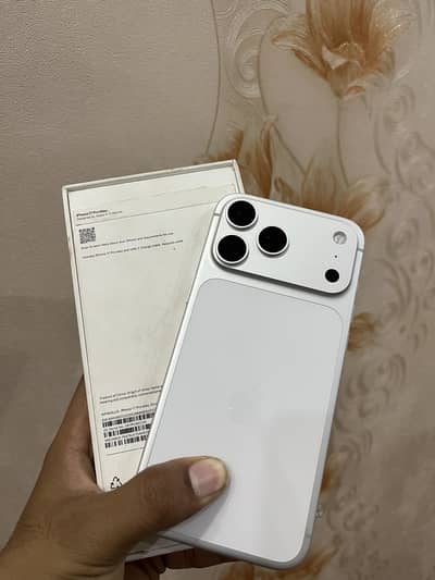 Iphone 17 pro Max | Silver 512gb | 41 cycle count