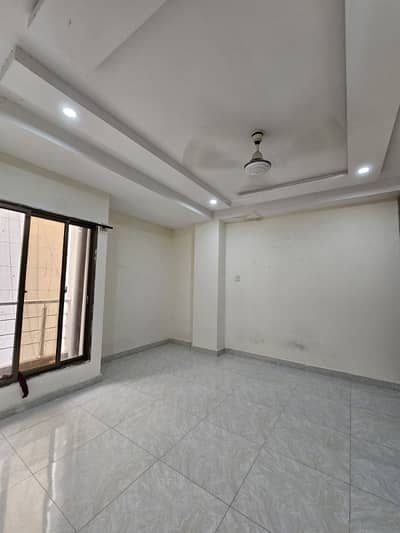 Two-bedroom unfurnish apartment available for rent