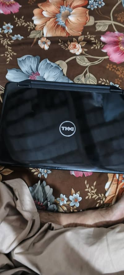 Dell inspiron3520 i5 ram4gb storeg500gb 2cond genration