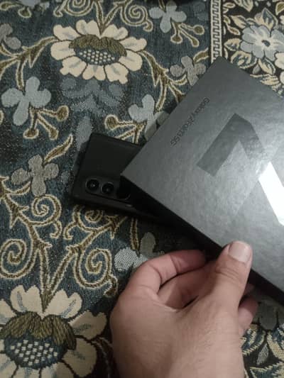 Samsung Z fold 3.12 / 256. not pta. with box and original cable