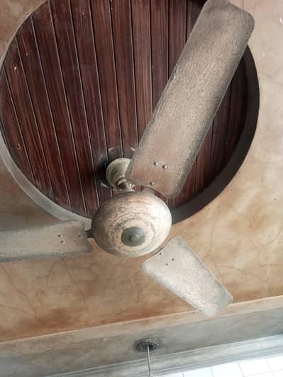 Ceiling Old fan of Sale