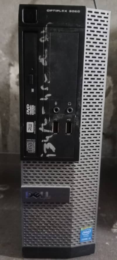 Dell New Model 10/10 condition no use without Graphic Card and HDD