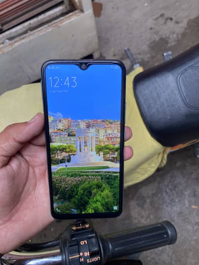 vivo y17 10/10 condition
