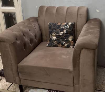 5 seater sofa totally new