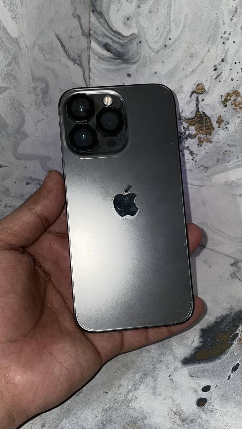 iPhone 13 Pro 6