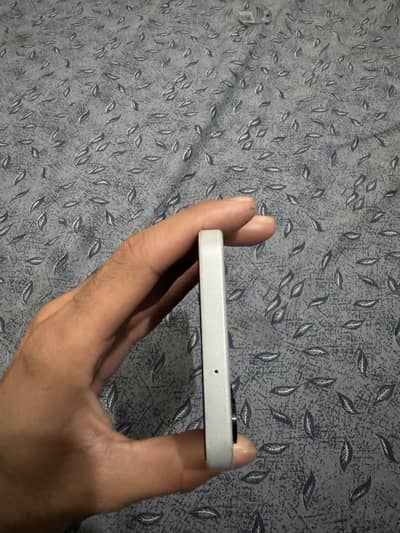 Samsung A16 Condition 10/10 hai 8 RAM 256 GB