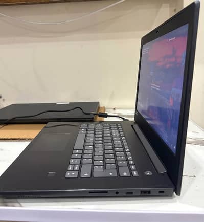 lenovo V330 laptop