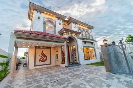 10-Marla Brand New For Sale At Top Location Near   Defence Raya  MacDonald & Masjid