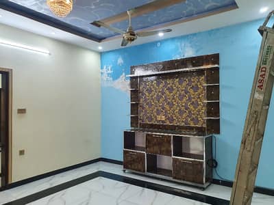 10 Marla Upper Portion Available