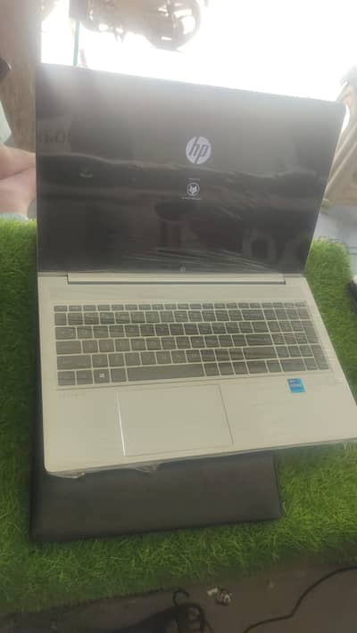 HP ProBook 450 G8 – core i5 11th Gen | 8GB RAM | SSD