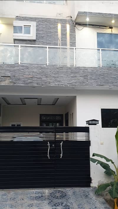 5 Marla House With Free Electricity.