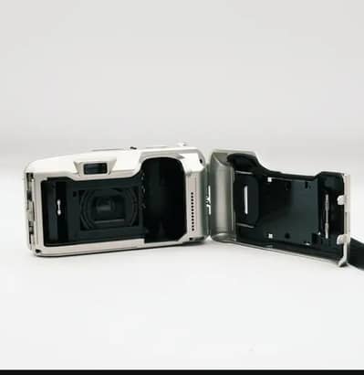 Camera condition new hai and buy and use