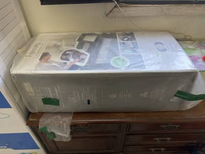 Baby bed and play yard