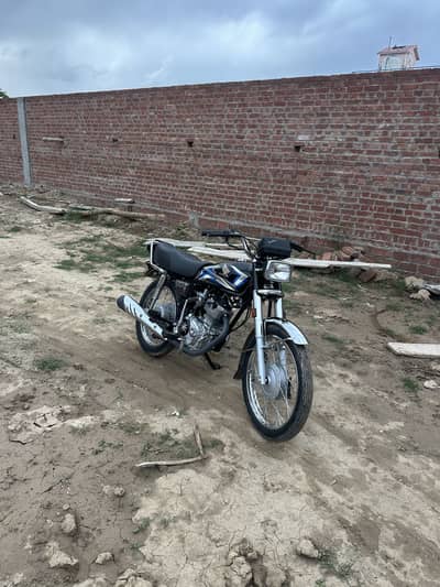 HONDA CG125 2025
