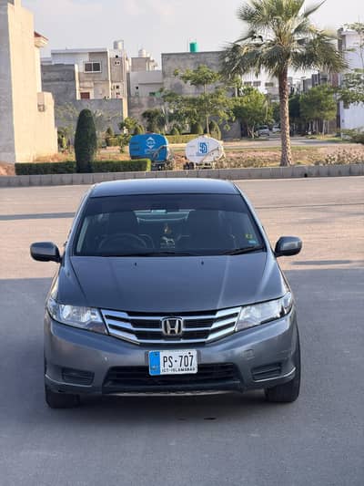 House Use gadi han buht km use hoi han 03494102515