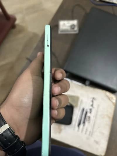 4/64 total gunnie phone ma koi masla nahi h