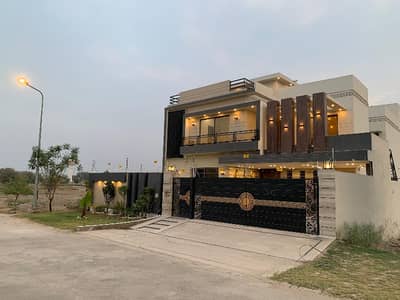 1 Kanal Beautiful House Available For Sale In Buch Villas Multan