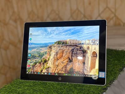 HP Elite x2 1012 G1 – 2 in 1 Core m7 6th Generation Laptop