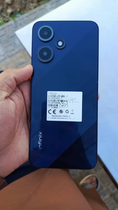 Hot 30 play 8gb 64gb 19000 New Phone Haii