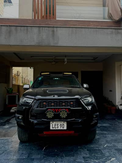 Toyota Vigo 2005 (Converted to ROCCO) – Beast Look