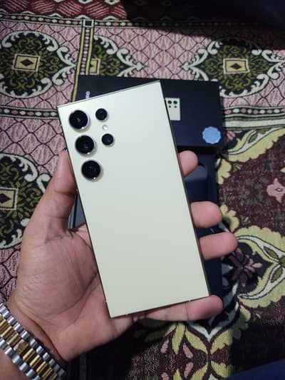 Samsung galaxy S24 ultra  DS yellow 512 gb pta approved complete box