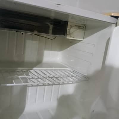 Samsung bedroam fridge urgent sale  9.5 10 condition