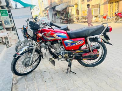 Honda 125. . 03016482110