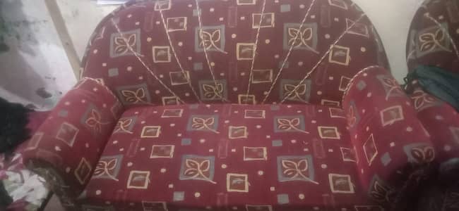 1 seater 2 seater and 3 seater, condition bht achi ha. 03225573400