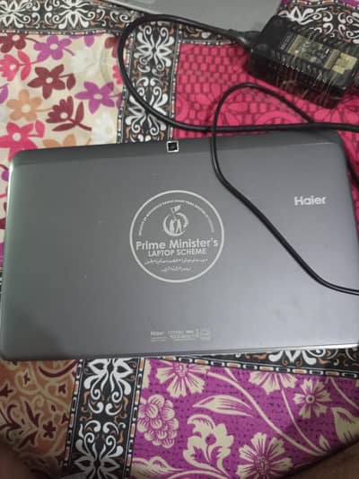 CM Haier y11b Laptop