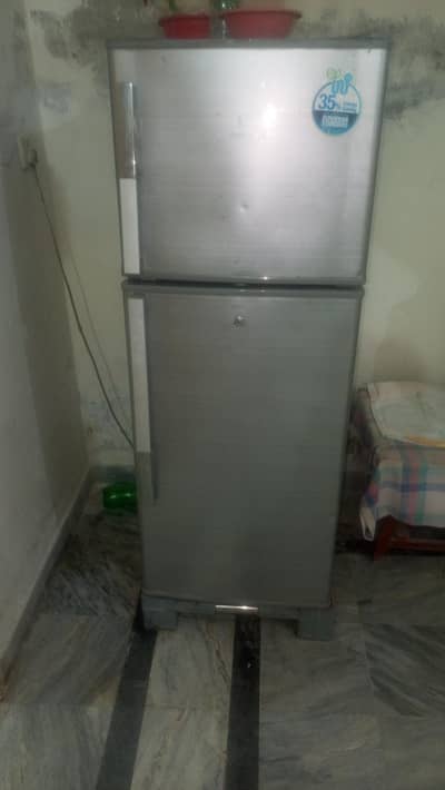 Dawlance refrigerator and freezer