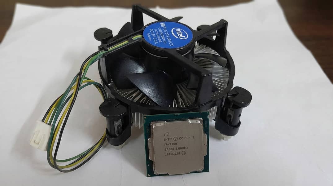 Intel Core i7-7700 - 7th Generation Processor 0