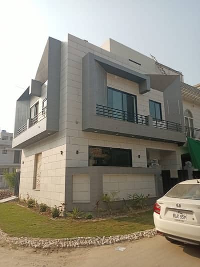 3.5 MARLA BRAND NEW BEAUTOFUL HOUSE IN AL KABIR TOWN PH 2