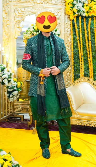 MEHNDI OUTFIT