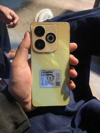 Infinix smart 8 pro 4/128