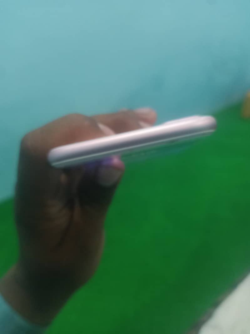 Apple iPhone 7 Plus 1