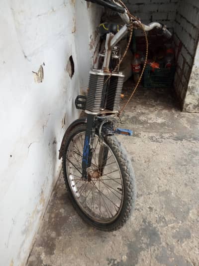 Gear cycle used in good condition