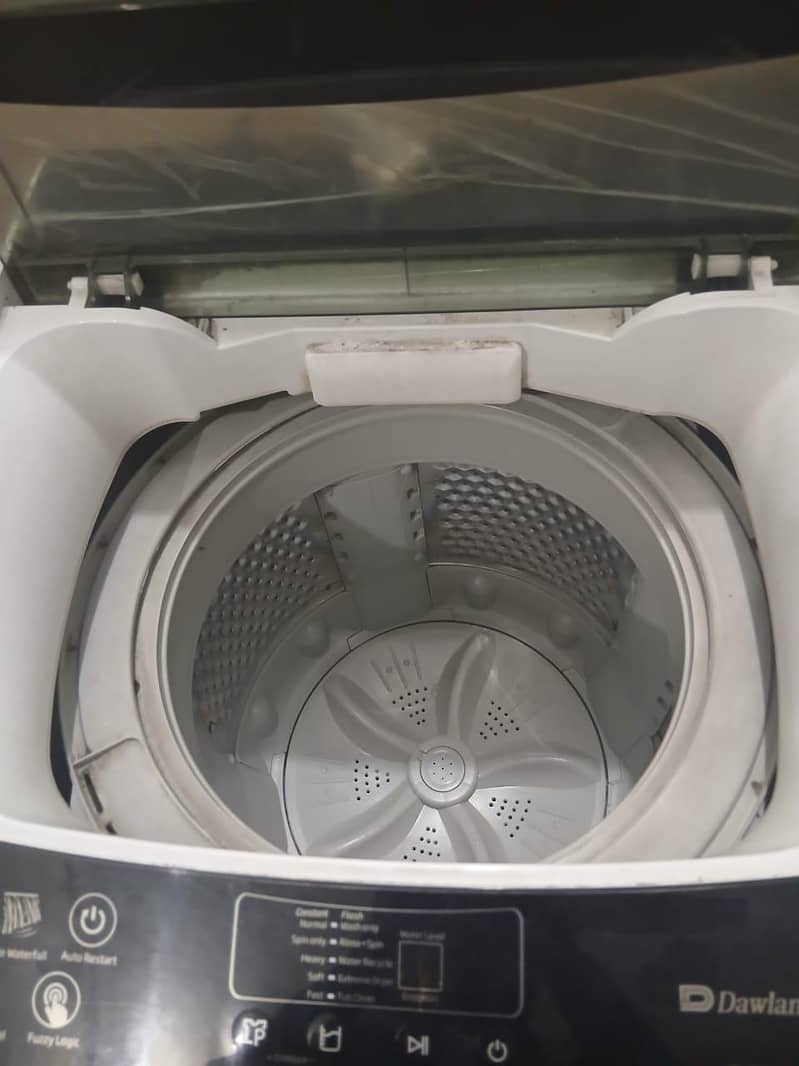 Dawlance automatic washing machine 0