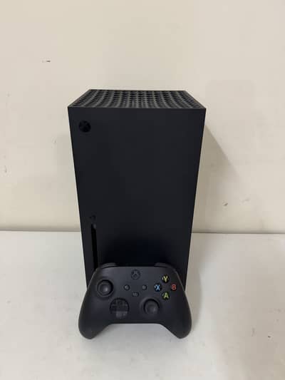 Xbox Series X – UK Imported | Slightly Used | Excellent Condition