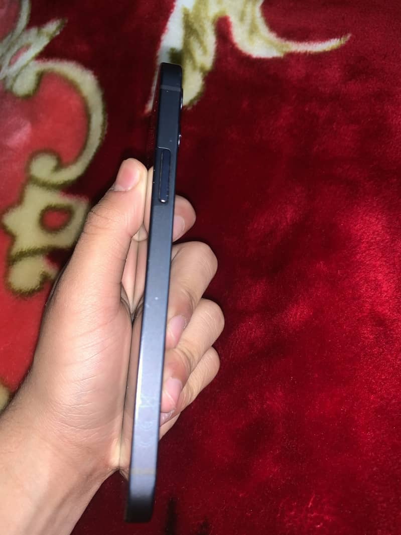 iphone 12 fu 3
