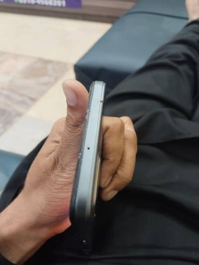 good working 8/128 oppo f17 panal change camera front not working 10/8