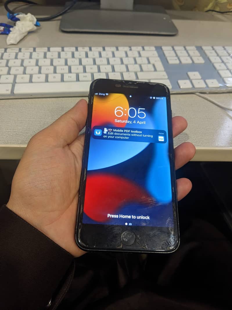 Apple iPhone 7 Plus 3