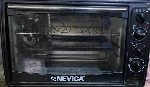 Electronic Cooker/oven Nevica 3200W with 2 Hot Plates Excellent