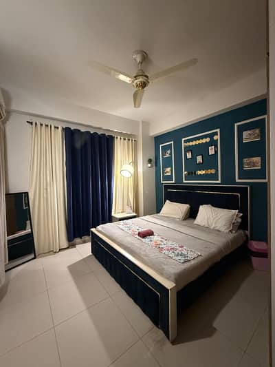 Per day one bedroom available for rent in e11 Islamabad