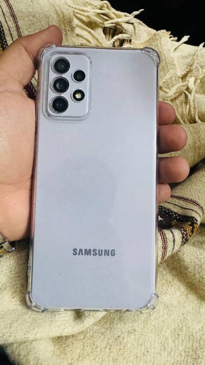 Samsung A72