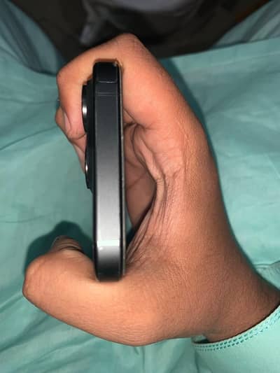 iphone 15pro betry 97% Candition 10/10 128gp