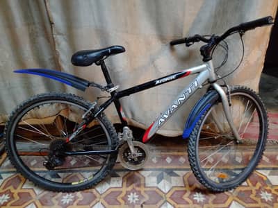 AVANTI KINETIC MOUNTAIN BIKE