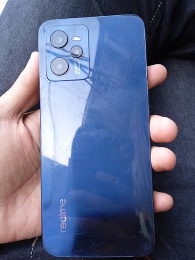 Realme c35