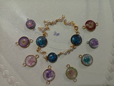 resin bracelet