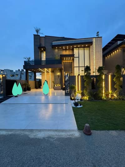 Corner Luxury Top City 10 Marla House For Sale