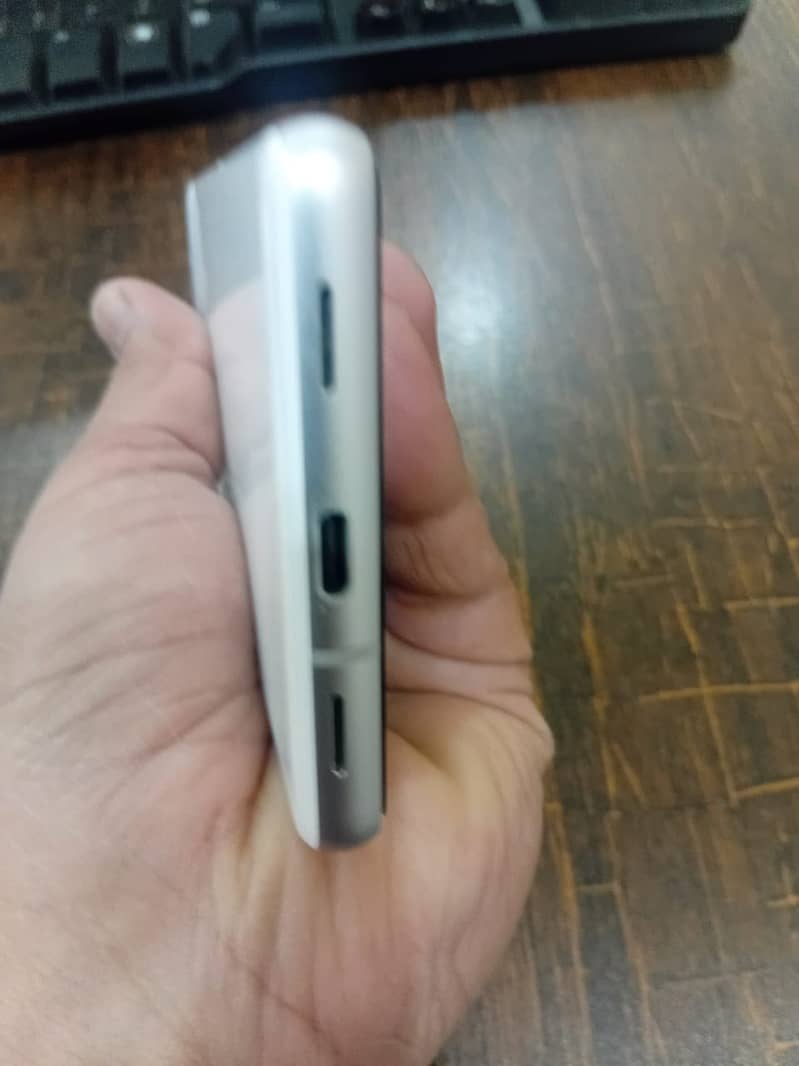 08/128 10/10 Condition 3